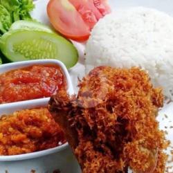 Paket Nasi Ayam Dada Goreng