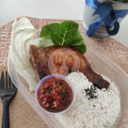 Nasi Ayam Panggang Kecap