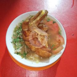 Soto Isi Ayam Goreng Dada Kuah Bening