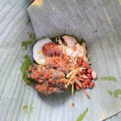 Nasi Jinggo Mujair