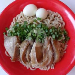 Bakmi Ayam Rebus Pak Cham Kee Dan Es Teh