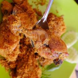 Ayam Bumbu Serundeng