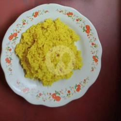 Nasi Uduk Kuning