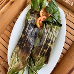 Pepes Ikan Bumbu Kunyit Kampung