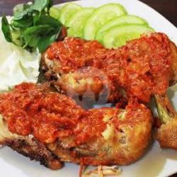 Ayam Goreng Penyet Jumbo