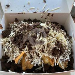 Pisang Crispy Keju Tiramisu Oreo