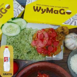 Sego Nasi Goreng Ijo Royo   Topping (gratis Air Mineral)