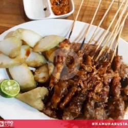 Sate Ayam Lontong 10tusuk Campur Kulit