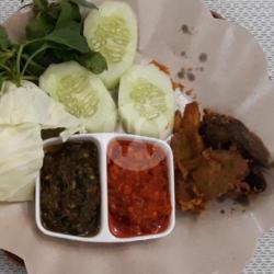 Nasi Ati Rempelo Ayam Kremes