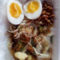 Bubur Goreng Telor Rebus