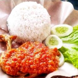 Nasi Ayam Penyet