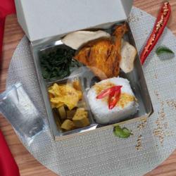 Nasi Box Reguler Ayam