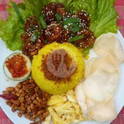 Nasi Kuning   Cumi Kecapcoy