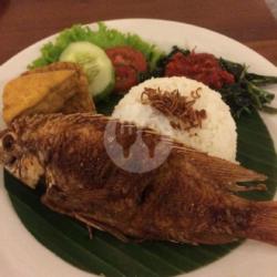 Paket Ikan Nila Goreng Mentega