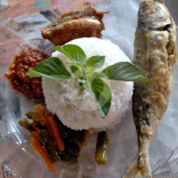 Nasi Ikan Sarden Goreng / Sambal Anis