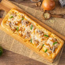 Long Tuna Pizza