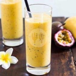 Markisa Yogurt Smoothie