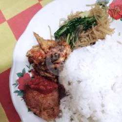 Nasi Tongkol Balado