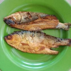 Ikan Bandeng Presto Goreng