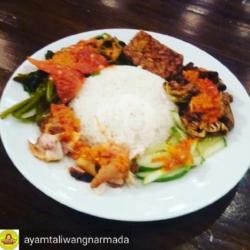 Nasi Balap Puyung