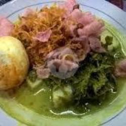 Lontong Sayur Pakis Pake Telor