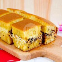 Original Keju Kacang Susu