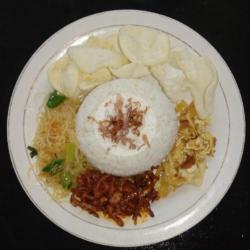 Nasi Uduk Sederhana