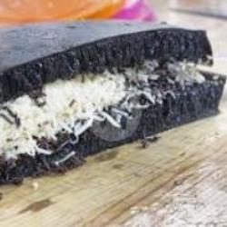 Martabak Blackforest Ketan Kelapa Susu