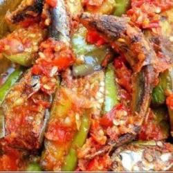 Ikan Asin Benggol Jengkol Kentang Balado Merah Nasi