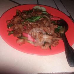 Kwetiaw Goreng Sosis