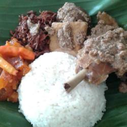 Nasi Gudeg “cenit” 9 (nasi Gudeg Telor Dada/paha Atas)