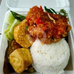 Ayam Geprek Mandi Sambal Penyet Nasi Lalapan