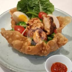 Tandoori Chicken Taco Salad( Yogurt Mayonnaies Dressing)