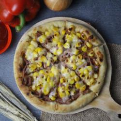 D.18 Beef Corn Pizza