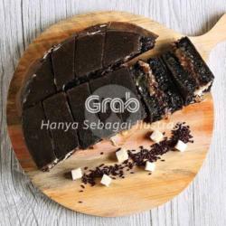 Pisang Coklat Black Forest