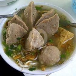 Bakso Topping Telur Puyuh