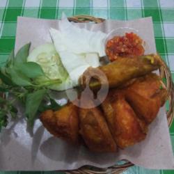 Ayam Dada Utuh Goreng