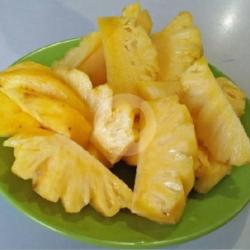 Rujak Nanas Dua Porsi