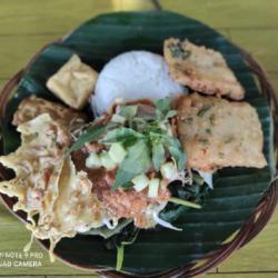 Nasi Pecel   Tempe Goreng Tepung