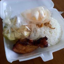 Nasi Sop Ayam Bacem/ayam Goreng,tahu Goreng