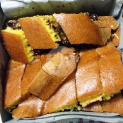 Martabak Manis Pisang Kacang Coklat Susu