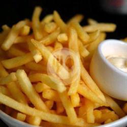 Fries And Garlic Aioli