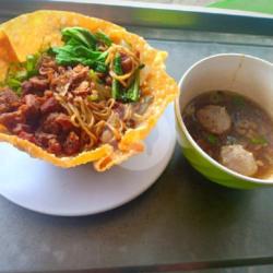 Mie Ayam Cetar Bakso Kecil