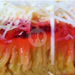 Martabak Loyang Besar Strawberry Keju Susu