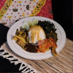 Nasi Ayam Balado