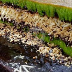 Martabak Manis Pandan Keju Kacang Special