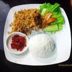 Nasi Ikan Phe Kremes