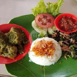 Nasi Bebek Cabe Hijau