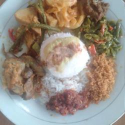 Nasi Kalang Ayam Goreng