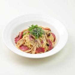 Japanese Mushroom & Smoked Beef Aglio Olio Pasta